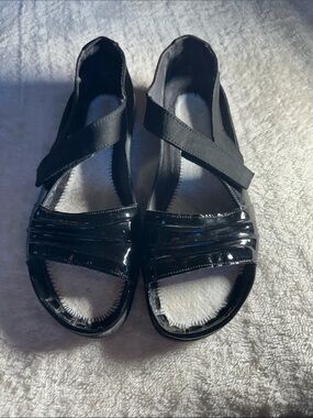 Naot Black Patent Strappy Comfort Sandals